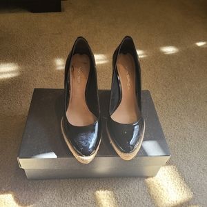 Gently pre-owned Via spiga Wedges